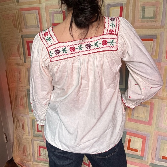 Vintage Embroidered White Blouse - Picture 6 of 9
